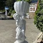 Bar Restaurant Real Bajram Curri