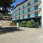 Bar Restaurant Real Hotel *