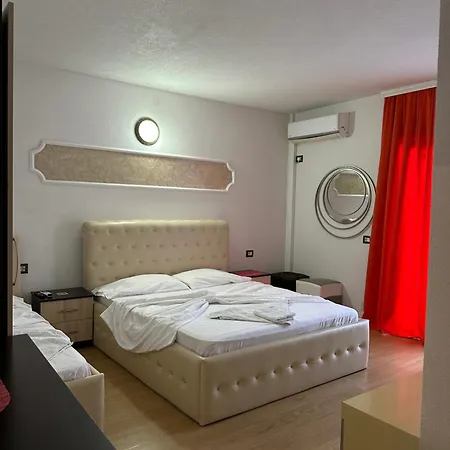 Bar Restaurant Real Hotel *