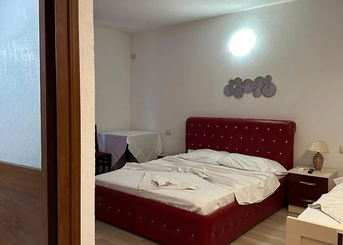 Bar Restaurant Real Otel Bajram Curri