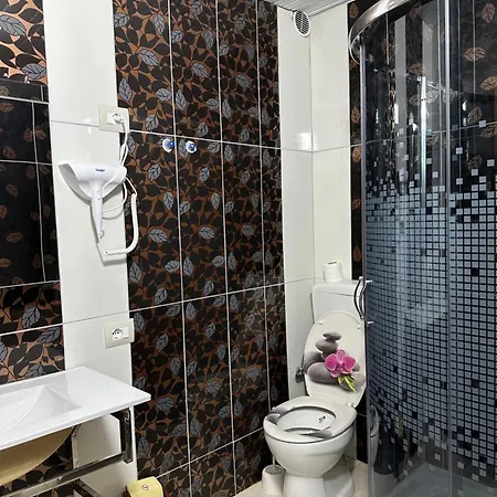 Bar Restaurant Real Bajram Curri