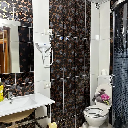 Bar Restaurant Real * Bajram Curri