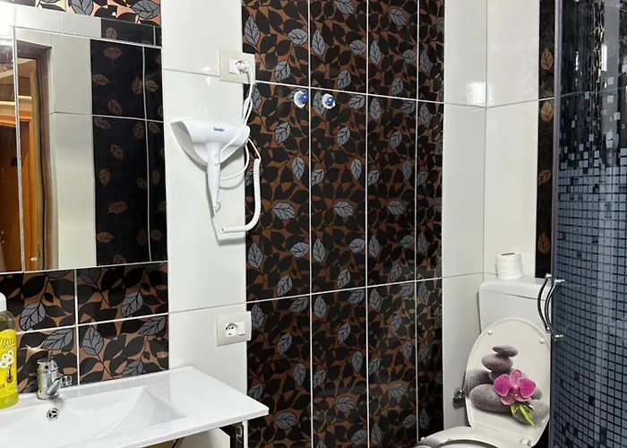 Bar Restaurant Real * Bajram Curri