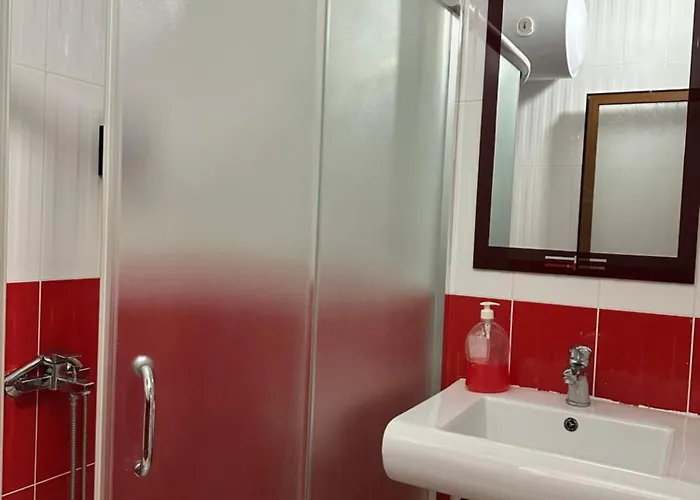 Bar Restaurant Real * Bajram Curri