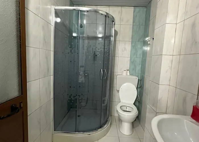 Bar Restaurant Real * Bajram Curri